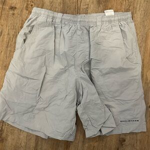 Omni-Shade Men's Performance Shorts - Light Gray